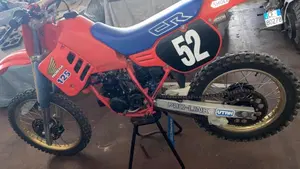 Honda CR 250  (2)