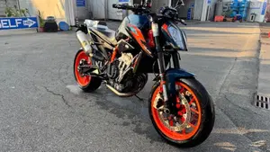 KTM 890 Duke R (2021 - 23)  (4)