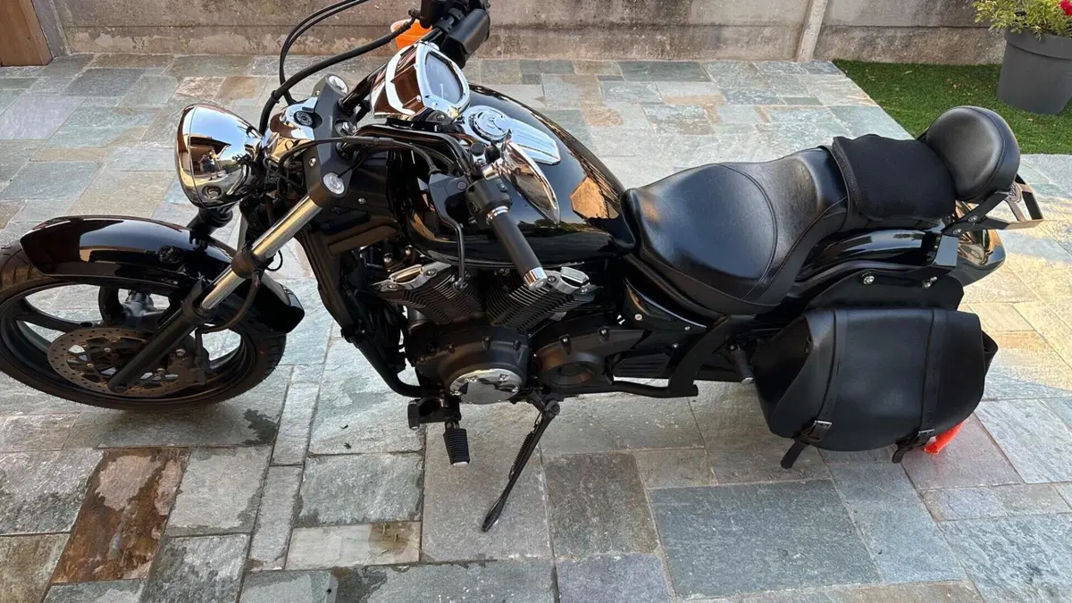 Yamaha XVS 1300 Custom (2014 - 16)  (7)