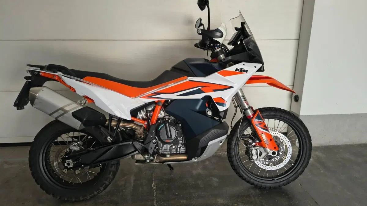 KTM 890 Adventure R (2023 - 24)  (8)