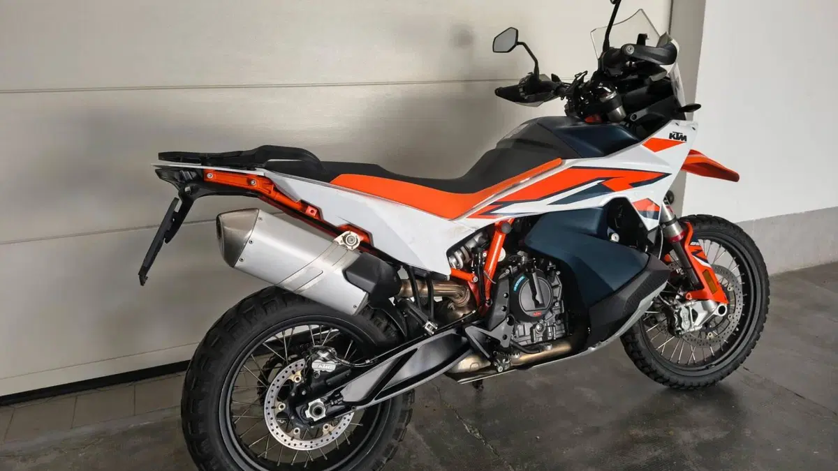 KTM 890 Adventure R (2023 - 24)  (11)