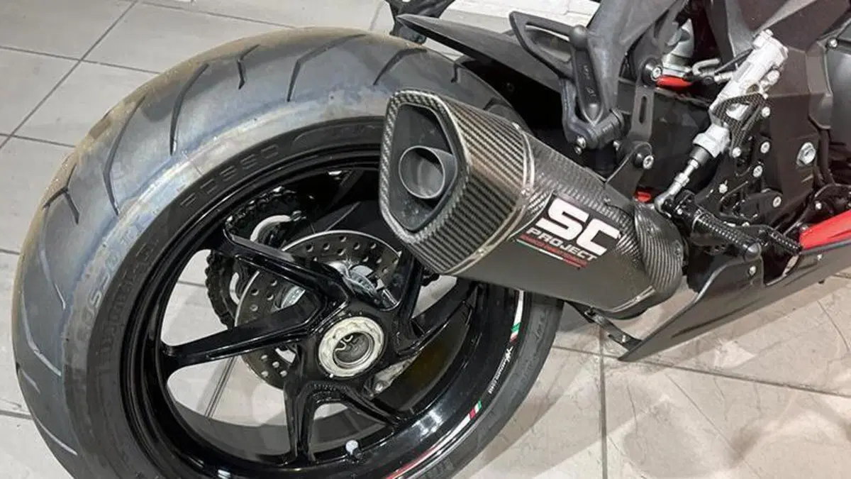 MV Agusta F3 800 Rosso (2021 - 23)  (3)