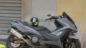 Kymco AK 550 (2017 - 19) 