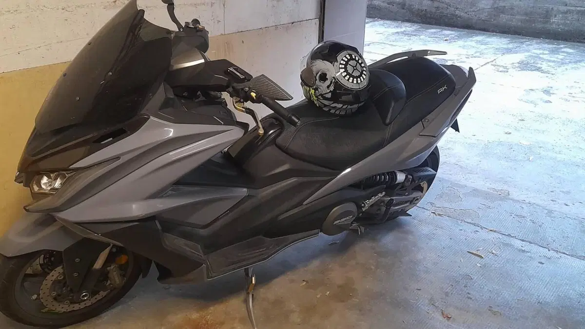 Kymco AK 550 (2017 - 19)  (2)