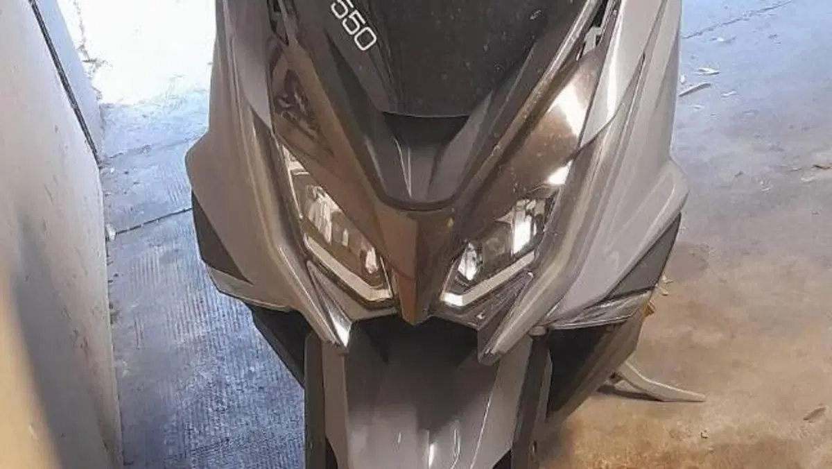 Kymco AK 550 (2017 - 19)  (3)