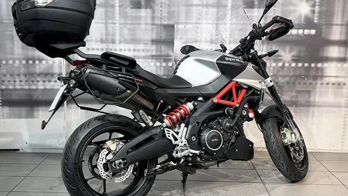 Aprilia Shiver 900 ABS (2017 - 18)  (6)