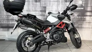 Aprilia Shiver 900 ABS (2017 - 18)  (6)