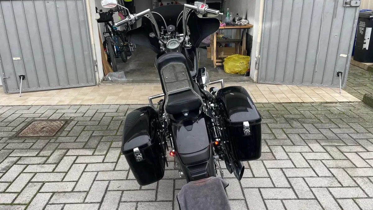 Honda VT 750 Shadow Spirit  (5)