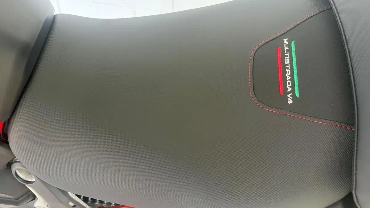 Ducati Multistrada V4 (2021 - 24)  (12)