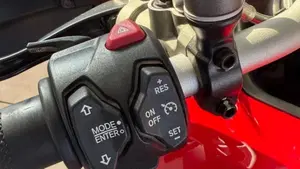 Ducati Multistrada V4 (2021 - 24)  (19)