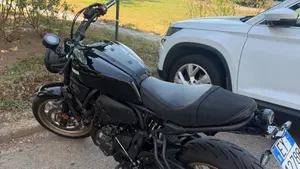 Yamaha XSR 700 (2022 - 26)  (4)