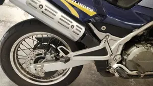 Kawasaki KLE 500 (2001 - 04) 