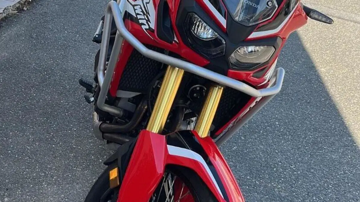 Honda Africa Twin CRF 1000L DCT ABS (2016 - 17)  (2)