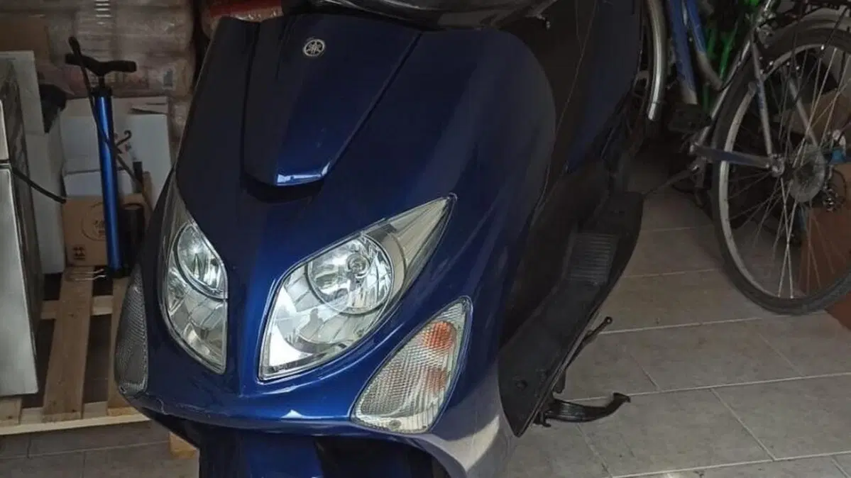Yamaha Majesty 125 (2008 - 11)  (2)