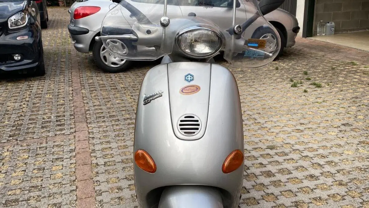 Vespa   (3)