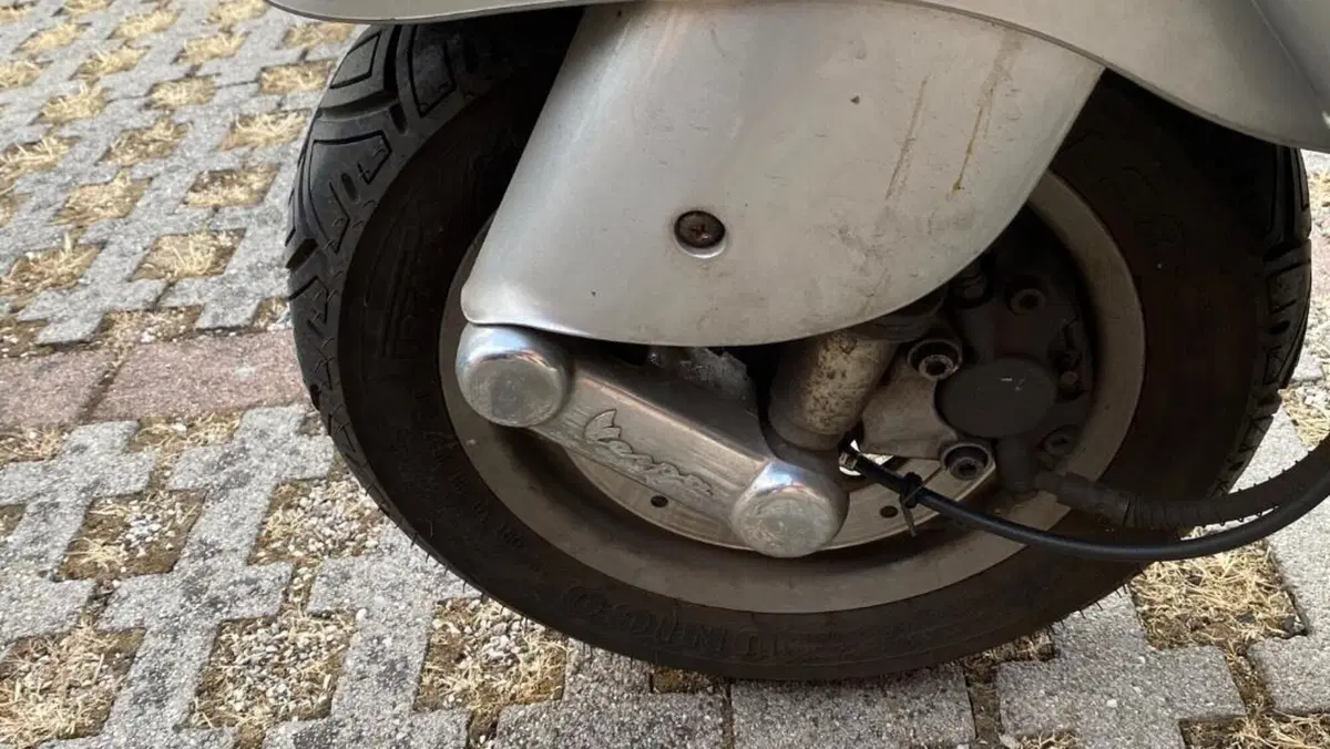 Vespa   (10)