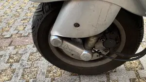 Vespa   (10)