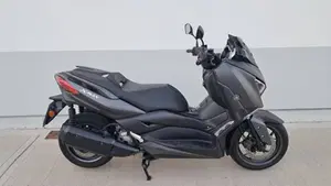Yamaha X-Max 300 ABS (2017 - 20)  (4)