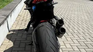 Ducati Monster 821 Stealth (2019 - 20)  (4)