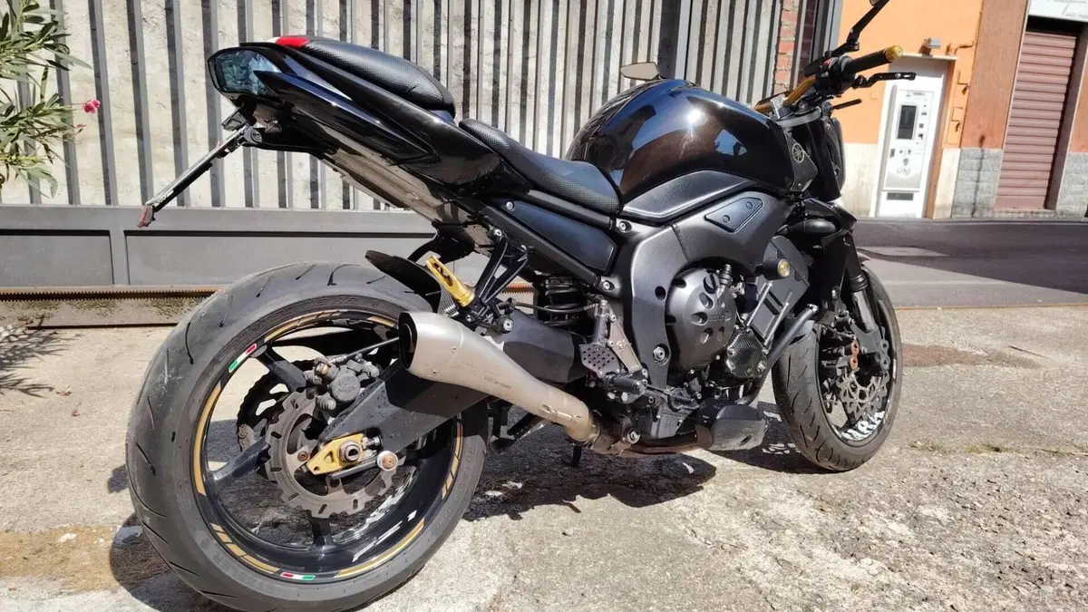 Yamaha FZ1 ABS (2006 - 16) 