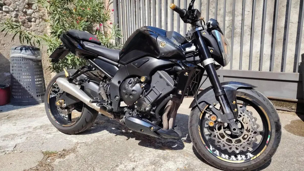 Yamaha FZ1 ABS (2006 - 16)  (4)