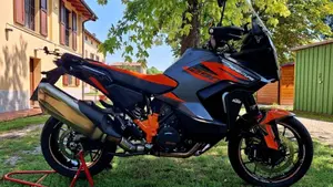KTM 1290 Super Adventure S (2021) 