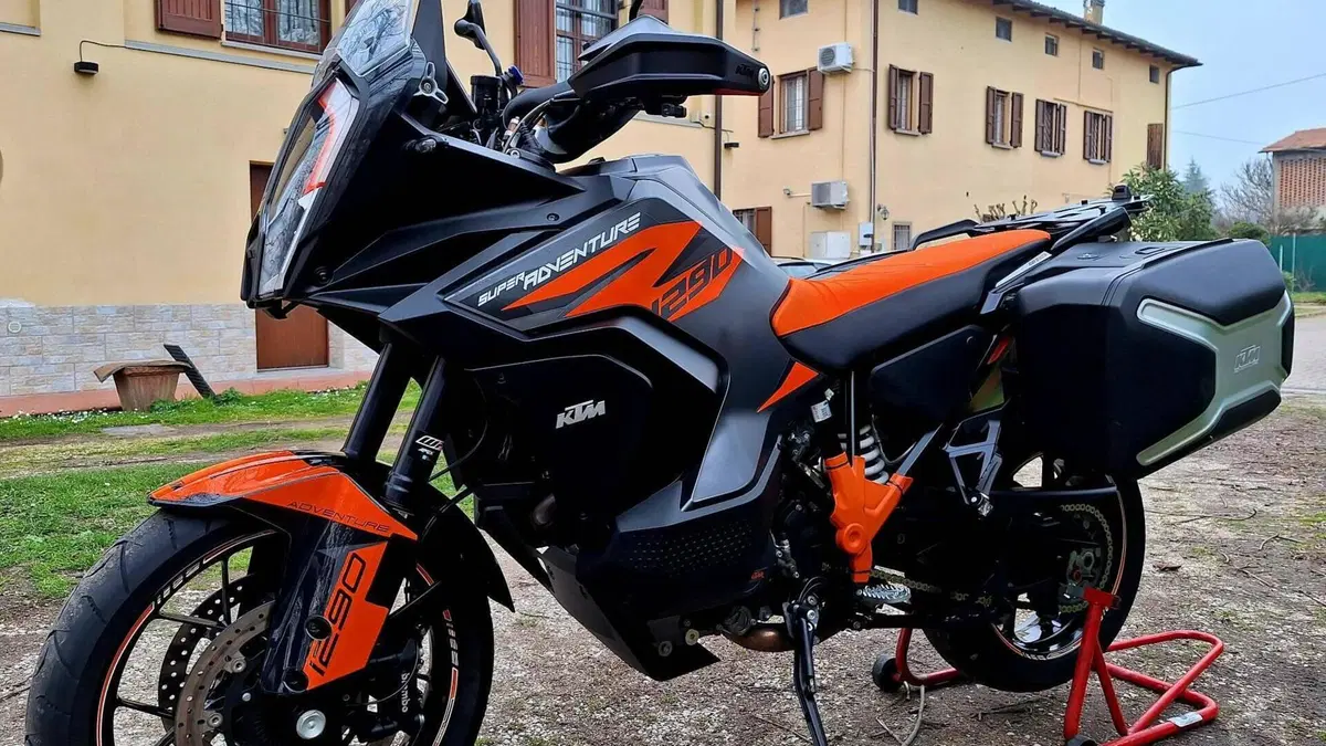 KTM 1290 Super Adventure S (2021)  (10)