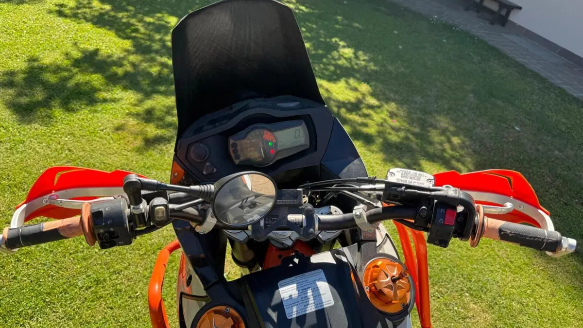 KTM 990 Adventure R (2009 - 11)  (5)