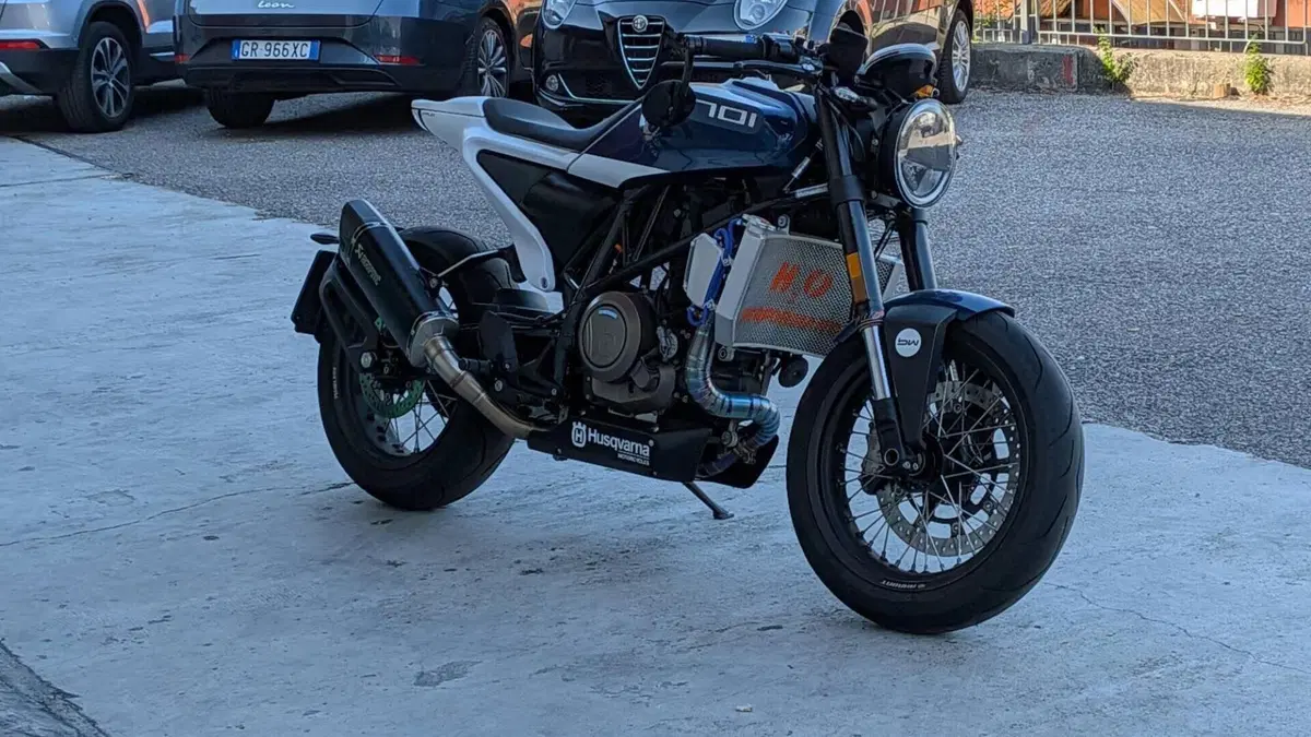 Husqvarna Vitpilen 701 (2020)  (3)