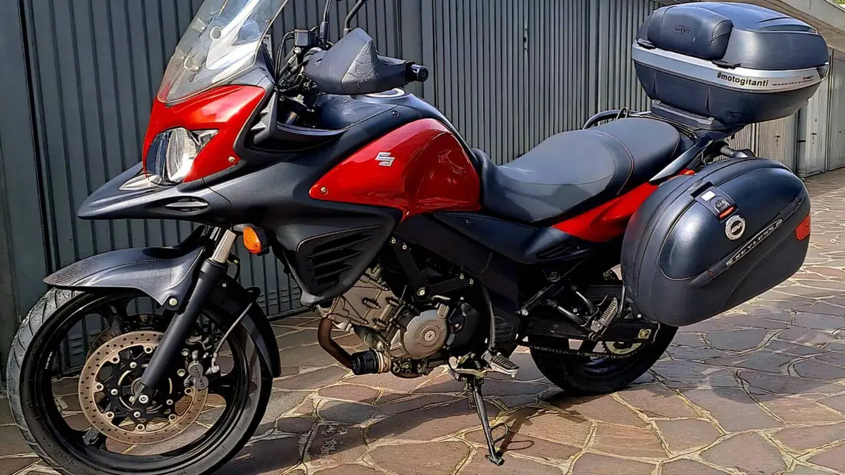 Suzuki V-Strom 650 ABS (2011 - 17)  (2)