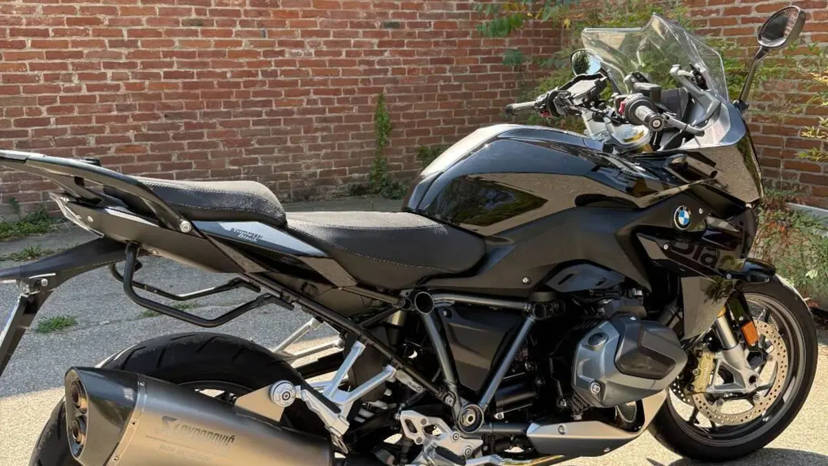 Bmw R 1250 RS (2021 - 25)  (2)
