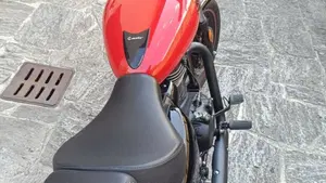 Royal Enfield Meteor 350 (2021 - 26)  (4)