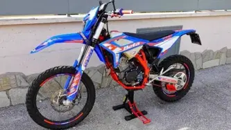 Betamotor RR 125 4T Enduro R (2024 - 26) usata