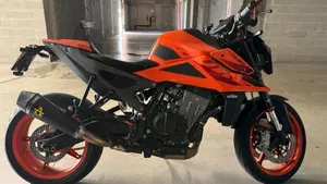 KTM 990 Duke (2024 - 26)  (2)