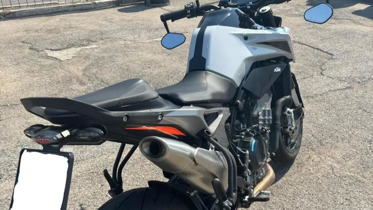 KTM 790 Duke L (2023 - 24)  (5)