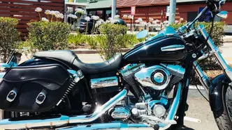 Harley-Davidson 1584 Super Glide Custom (2008 - 13) - FXDC usata