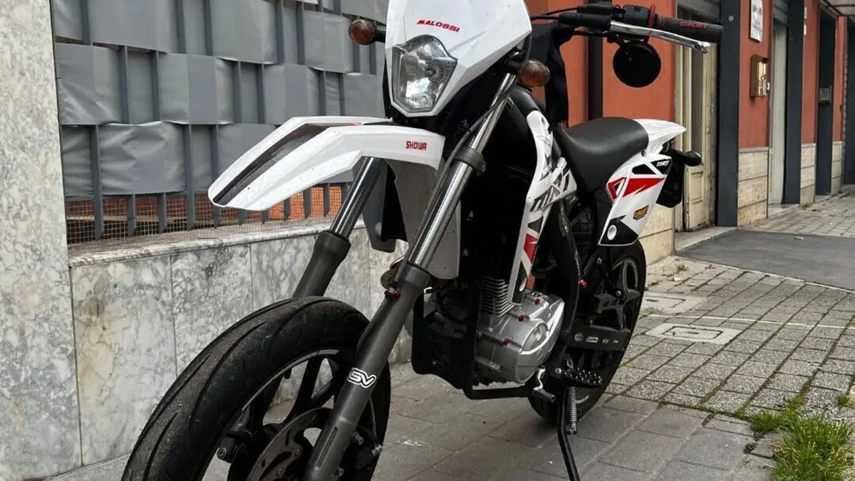 Rieju Marathon 125 Supermotard LC (2021 - 23)  (2)