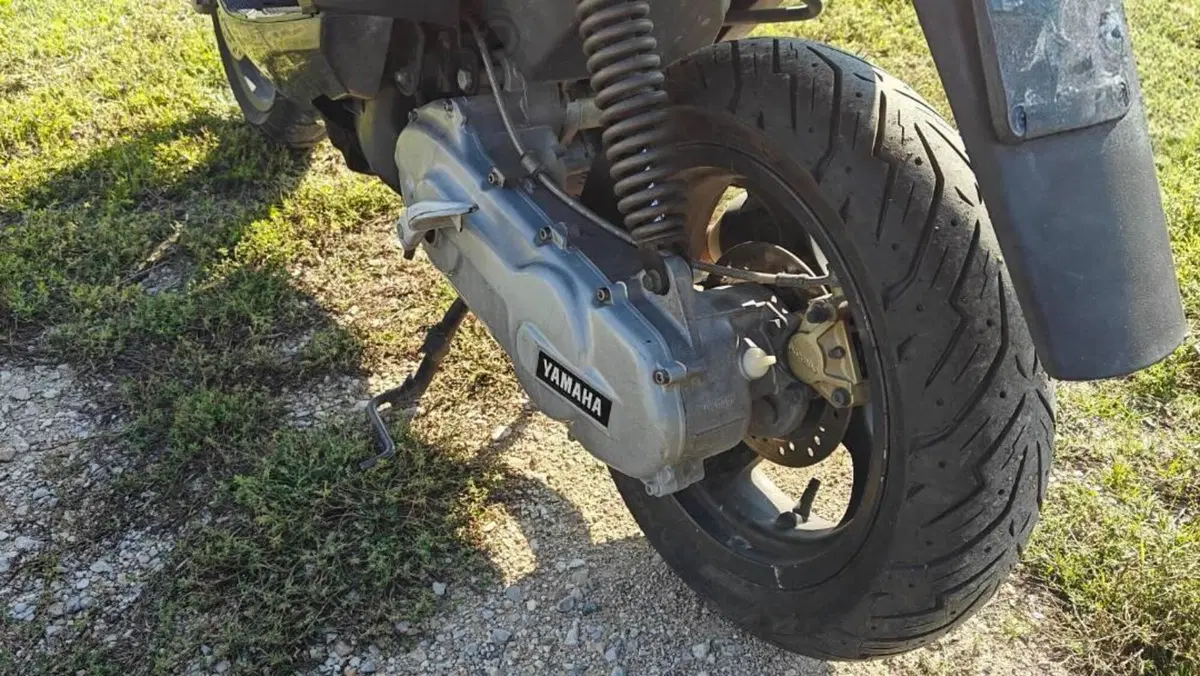 Yamaha Aerox 50 R (2007 - 18)  (7)
