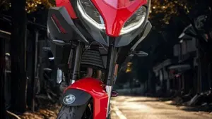 Bmw F 900 XR (2025 - 27)  (5)