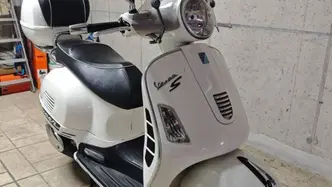 Vespa GTS 300 Super (2008 - 16) usata