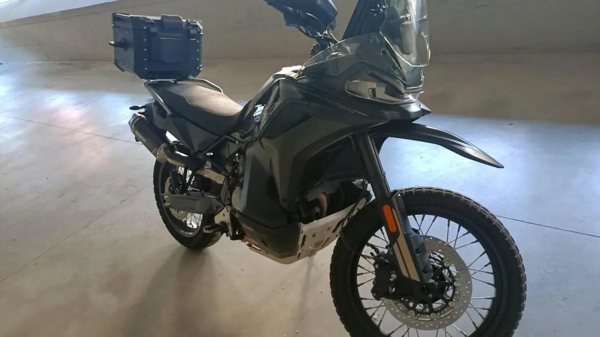 CFMOTO 800MT Explore (2023 - 26) 