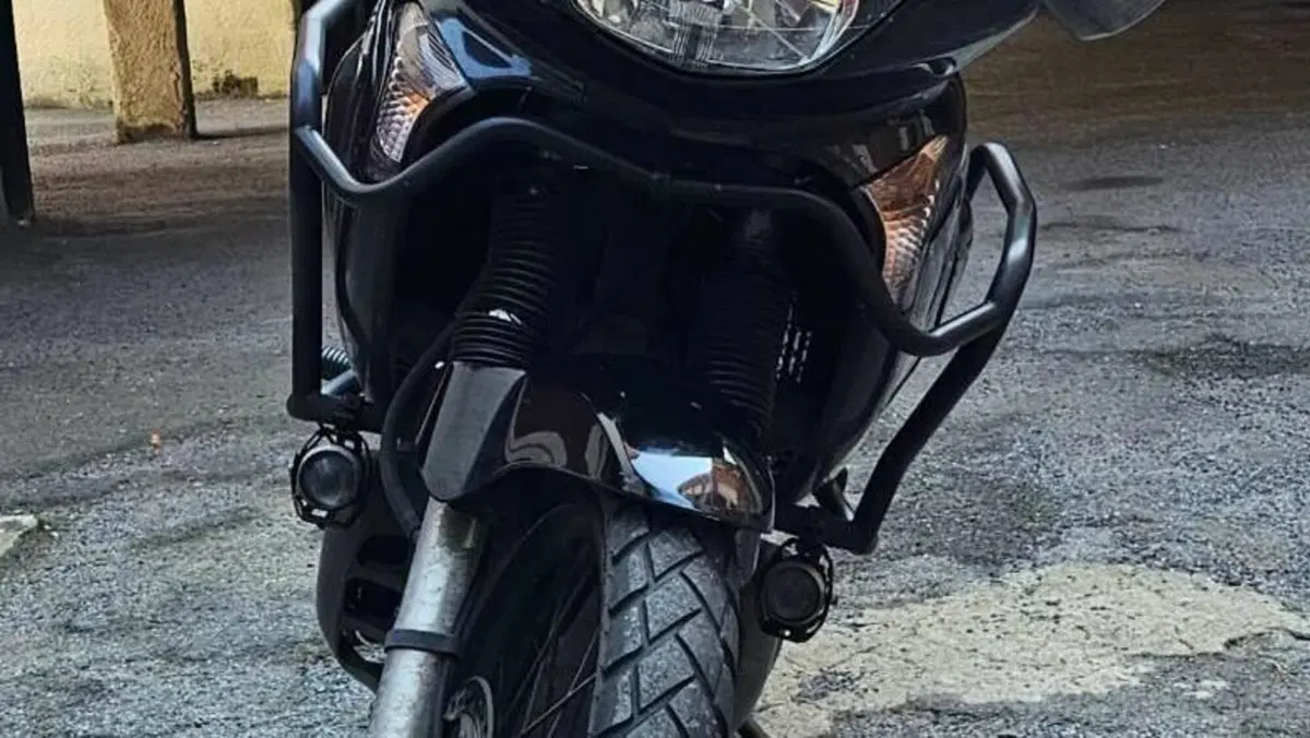 Honda Transalp XL 650V (2005 - 06)  (2)