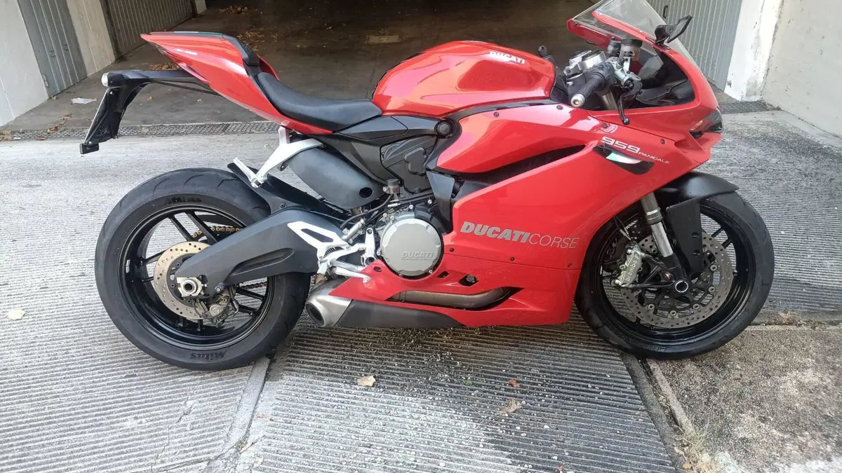 Ducati 959 Panigale (2016 - 19)  (2)