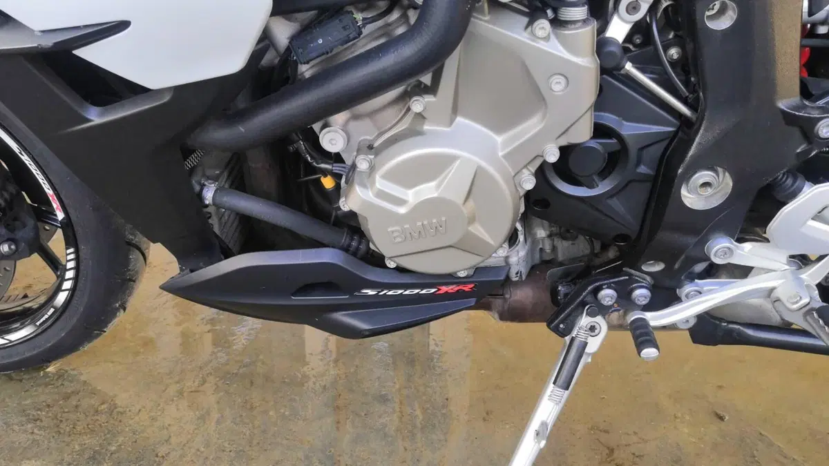 Bmw S 1000 XR (2015 - 16)  (8)