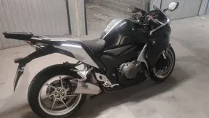 Honda VFR 1200 F ABS (2009 - 16)  (6)