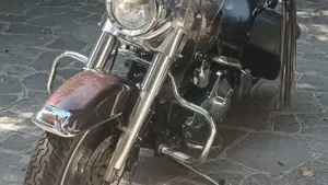 Harley-Davidson 1450 Road King Custom (2002 - 04) - FLHRSI  (4)