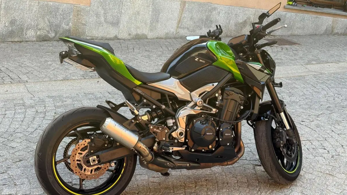 Kawasaki Z 900 (2021 - 24)  (8)