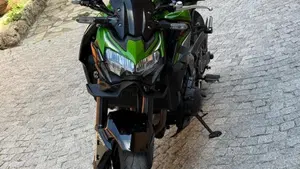 Kawasaki Z 900 (2021 - 24)  (10)