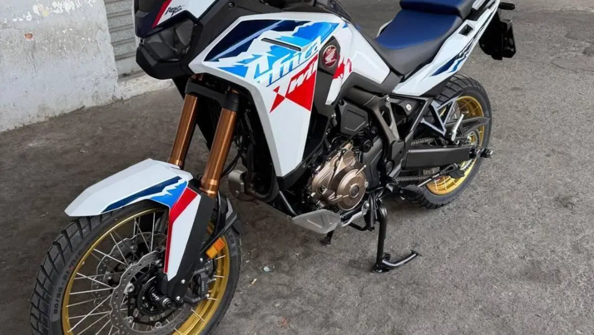 Honda Africa Twin CRF 1100L ES DCT (2024 - 26) 