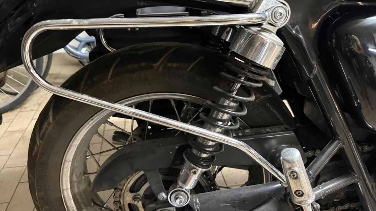 Triumph Bonneville T100 (2017 - 20)  (6)
